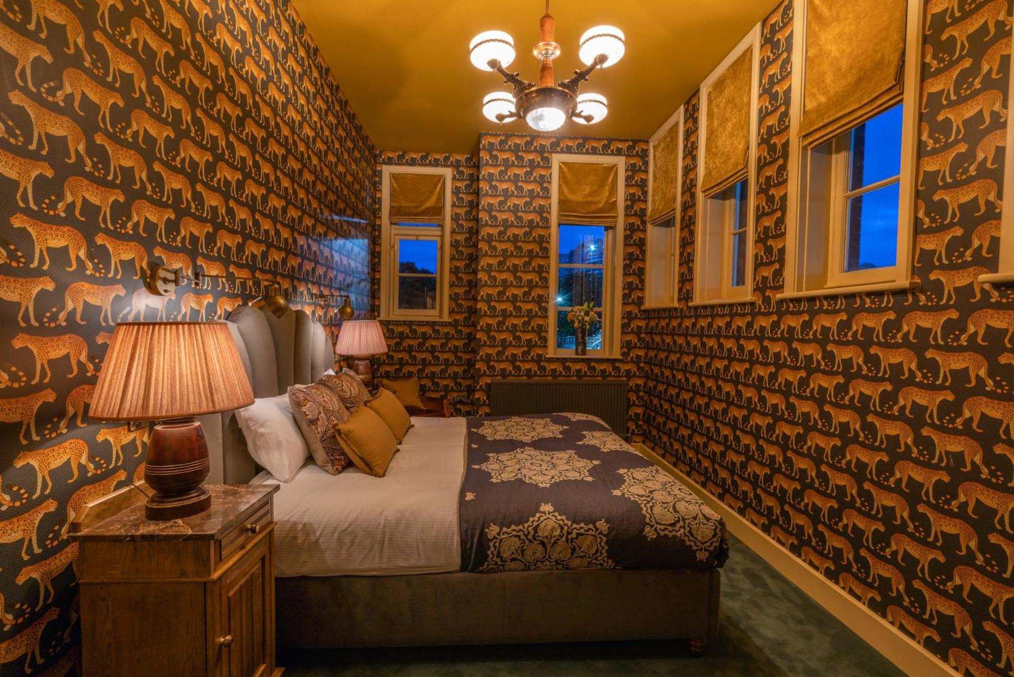 Albero Bedrooms Бедфорд Екстериор снимка
